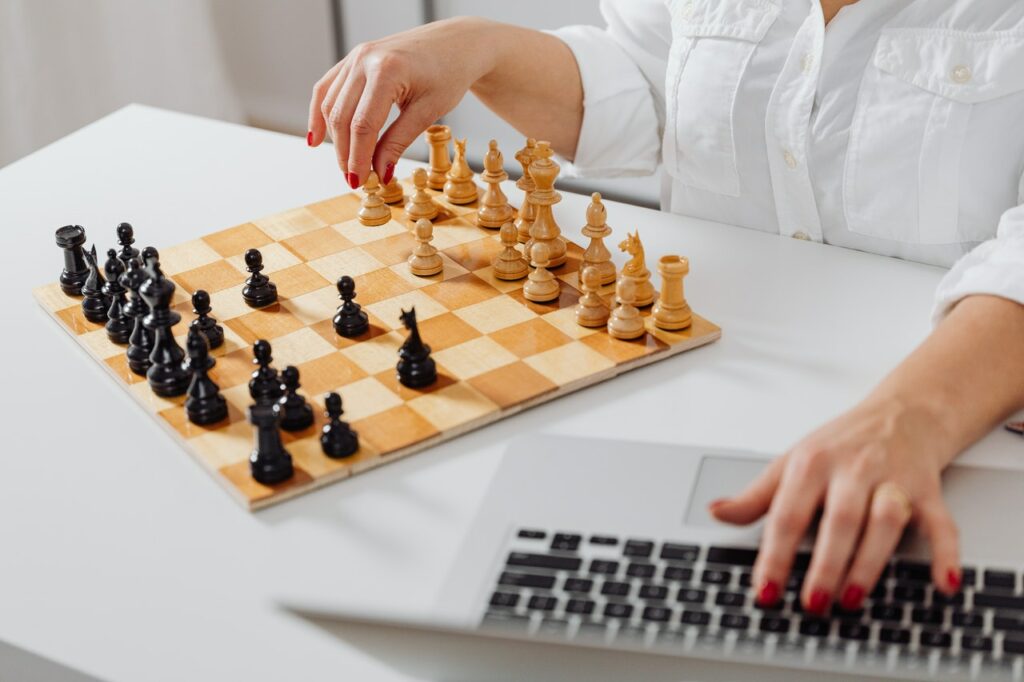 Learn the Best Chess Strategies Online – My Advice On Which Websites You Should Use